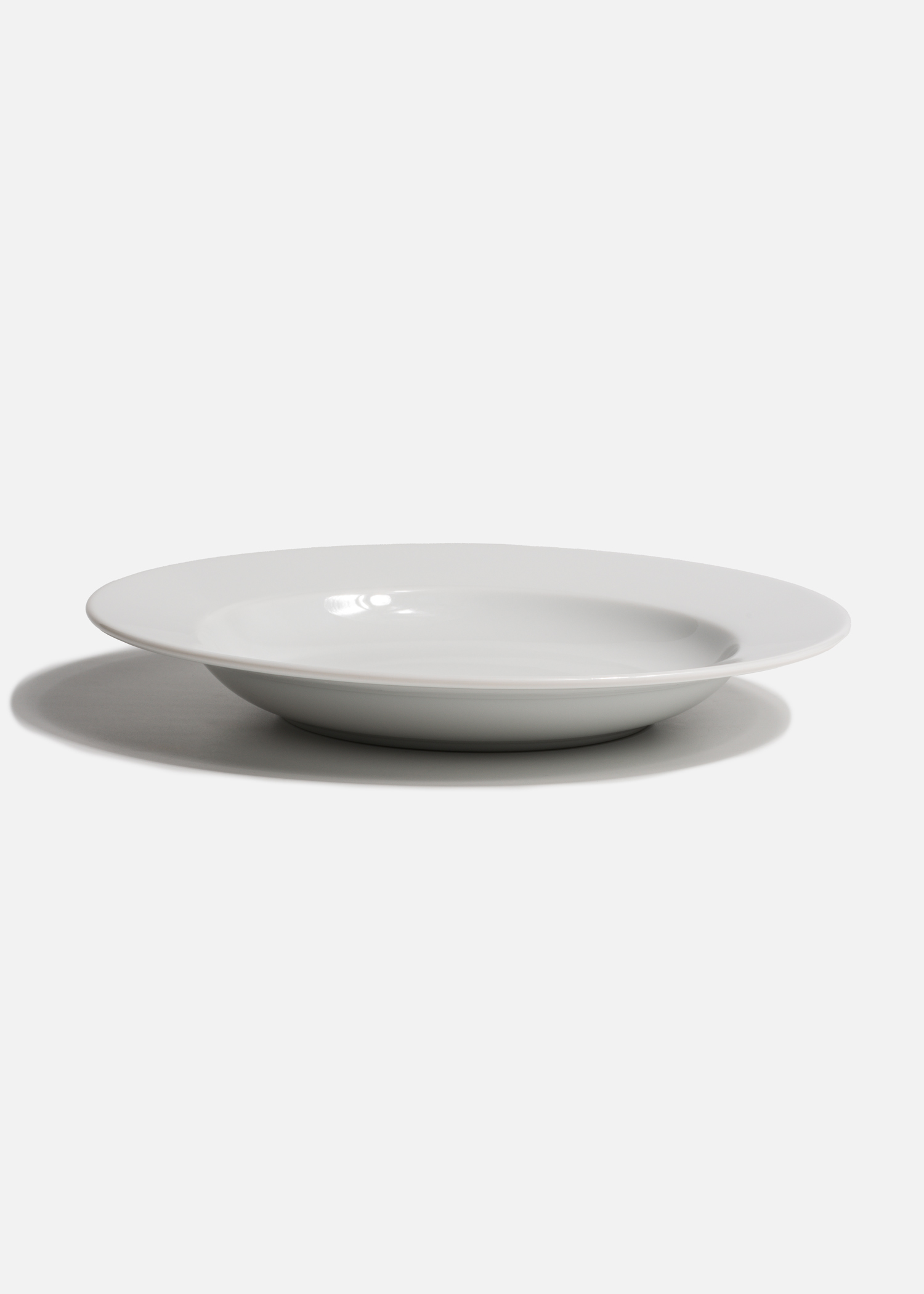 Precio mayoreo Platos de porcelana con ala blancos Elegance